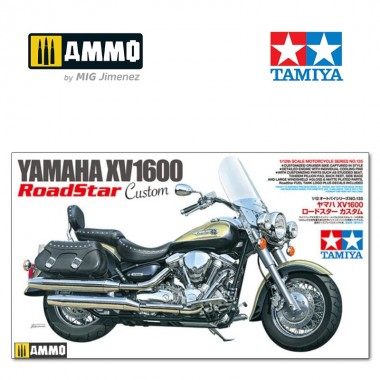 1/12 Yamaha XV1600 RoadStar...